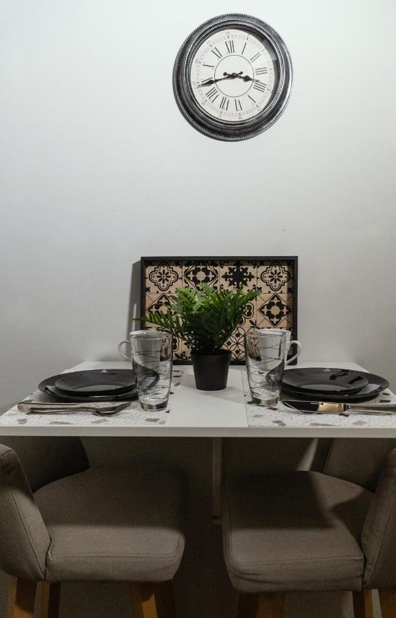 Theo Apartments Салоники Экстерьер фото